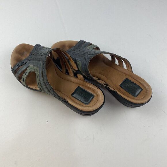 Clarks Artisan Women's Green Leather Slip On Comfort Sandals Size 9M Pre Owned - Picture 5 of 16